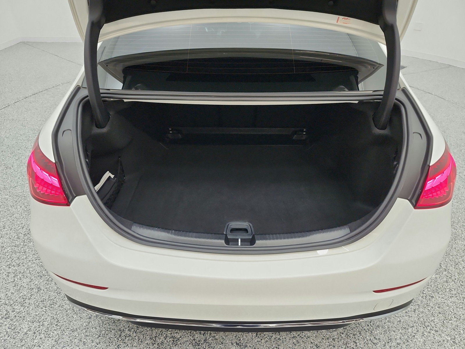 Used 2023 Polar White Mercedes-Benz C 300 Sedan image 24