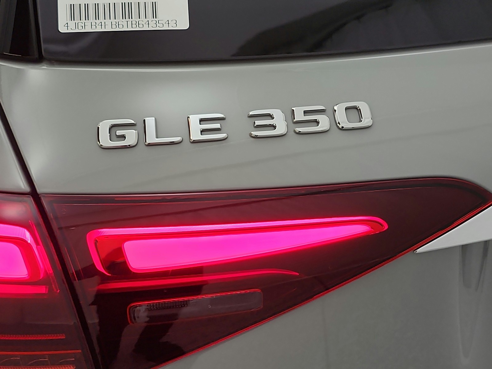 New 2026 MANUFAKTUR Alpine Grey Mercedes-Benz GLE 350 image 15