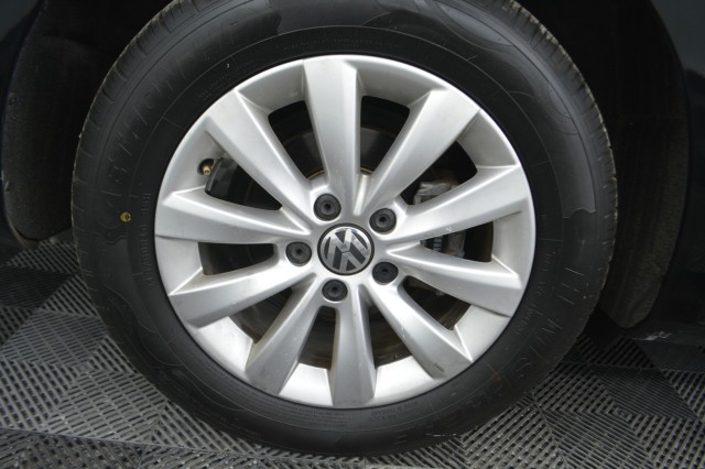 Used 2014 Volkswagen Passat S Sedan for sale in Geneva NY