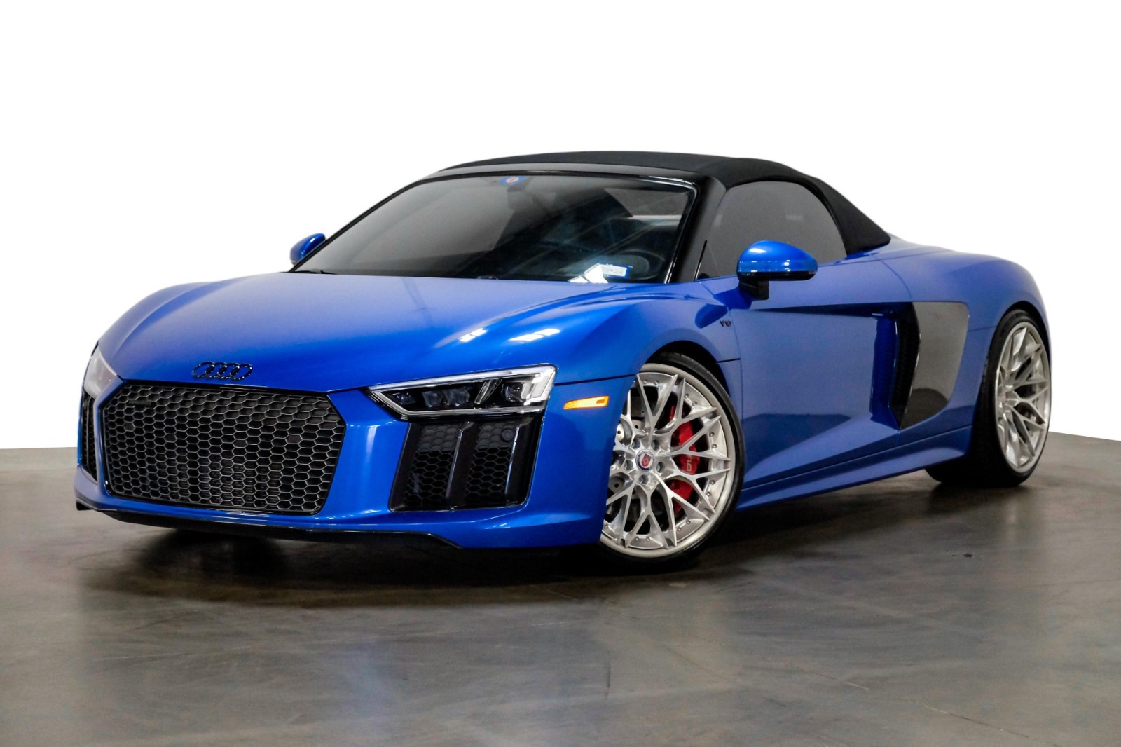 2017 Audi R8 Spyder V10 quattro AWD HREAlloys CarbonPkg DynamicSteering FullLthr 2