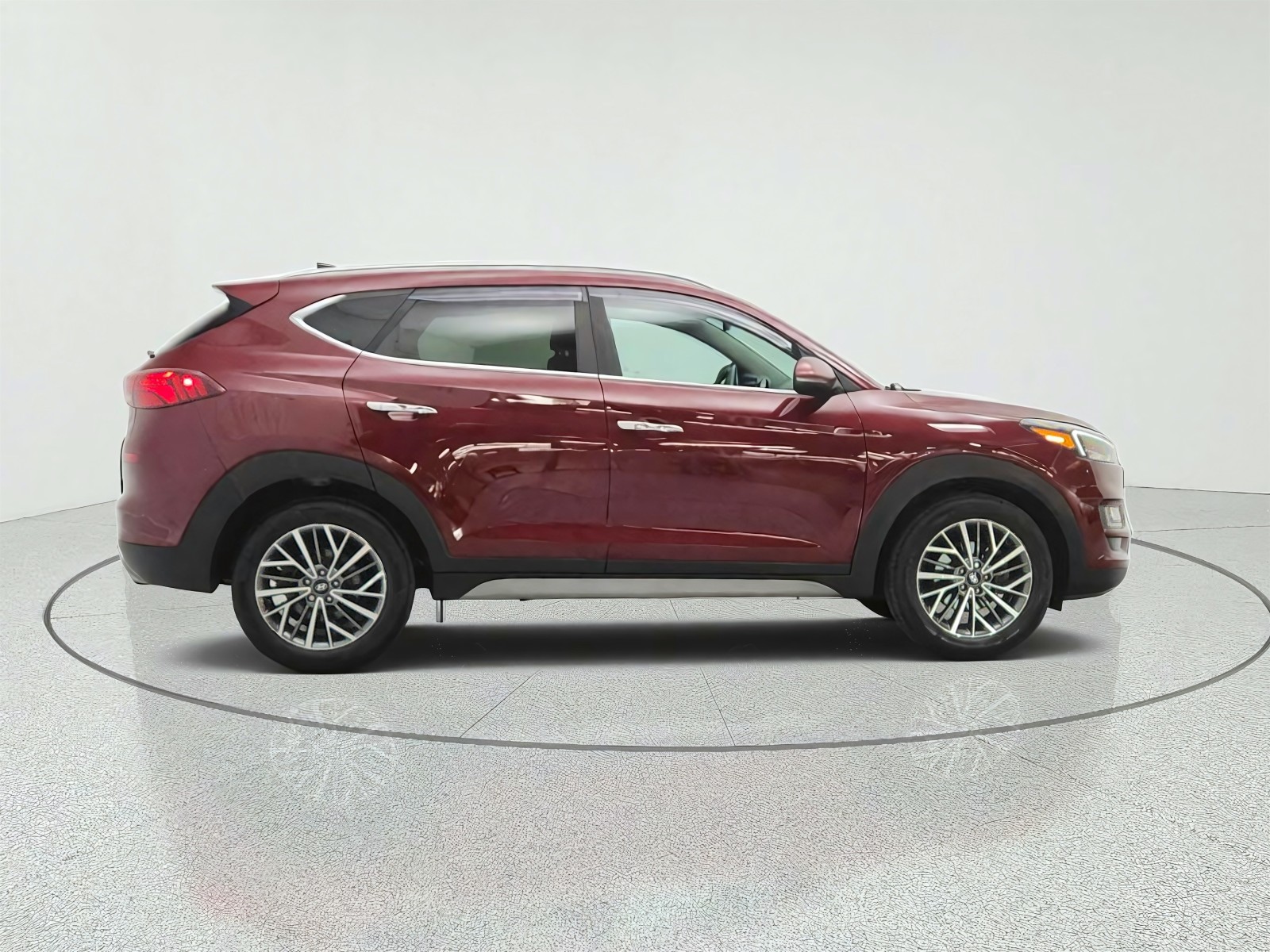 Used 2019 Gemstone Red Hyundai Limited FWD image 4