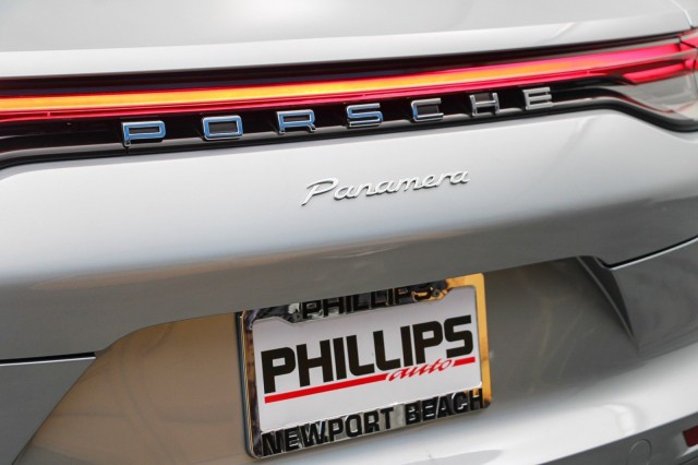 2021 Porsche Panamera  13