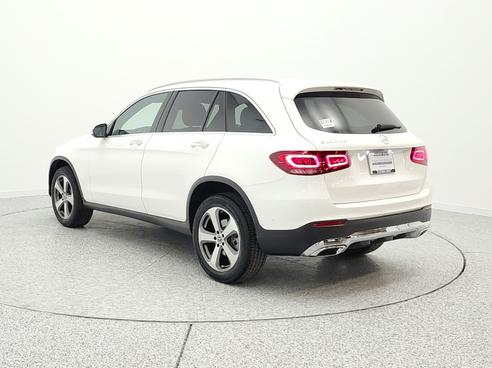 Used 2022 Polar White Mercedes-Benz GLC 300 SUV image 7