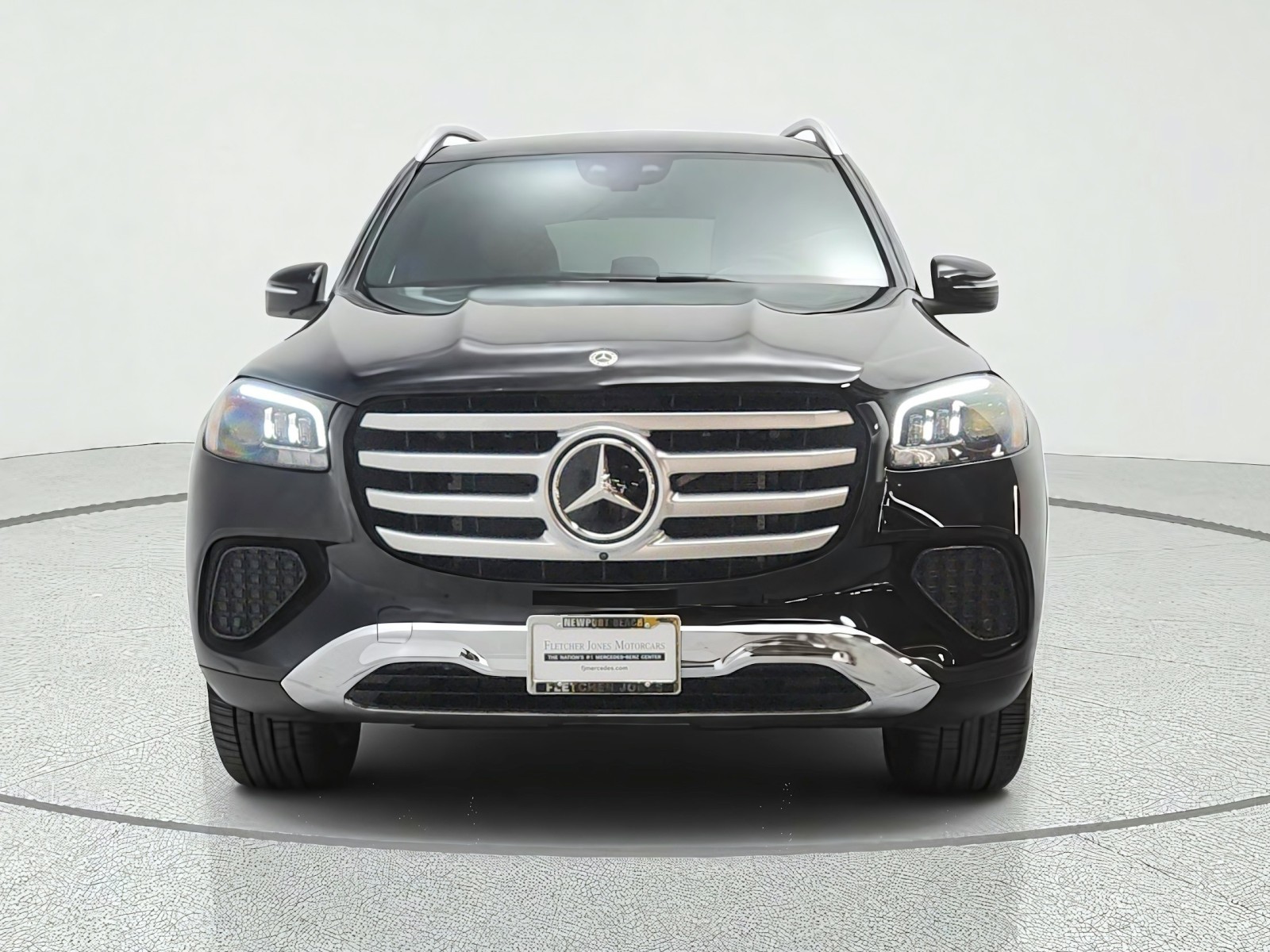 Certified Used 2026 Obsidian Black Metallic Mercedes-Benz GLS 450 4MATIC® SUV image 2