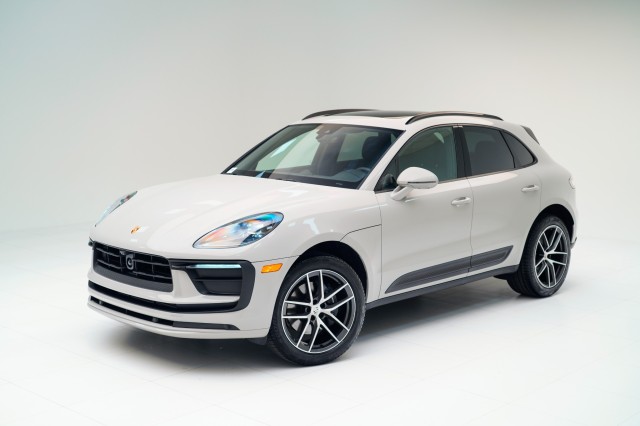 2025  Macan  in , 