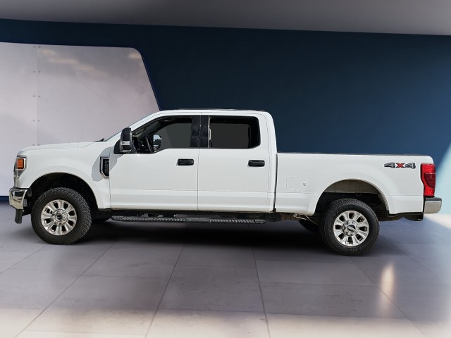 2022 Ford Super Duty F-250 SRW XLT 2