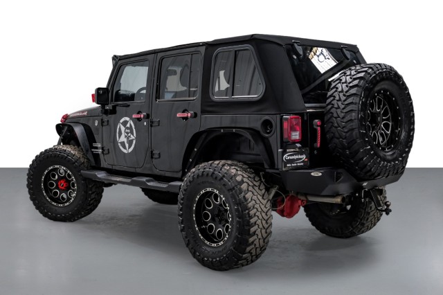 2014 Jeep Wrangler Unlimited Sport 8