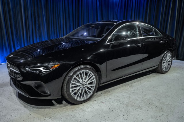 2025 Mercedes-Benz CLA 250 FWD