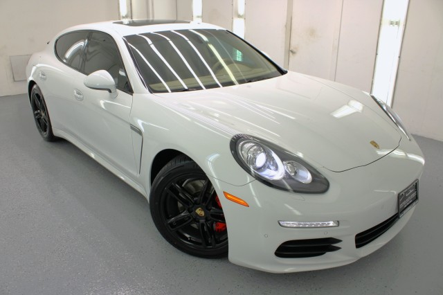 2016 Porsche Panamera