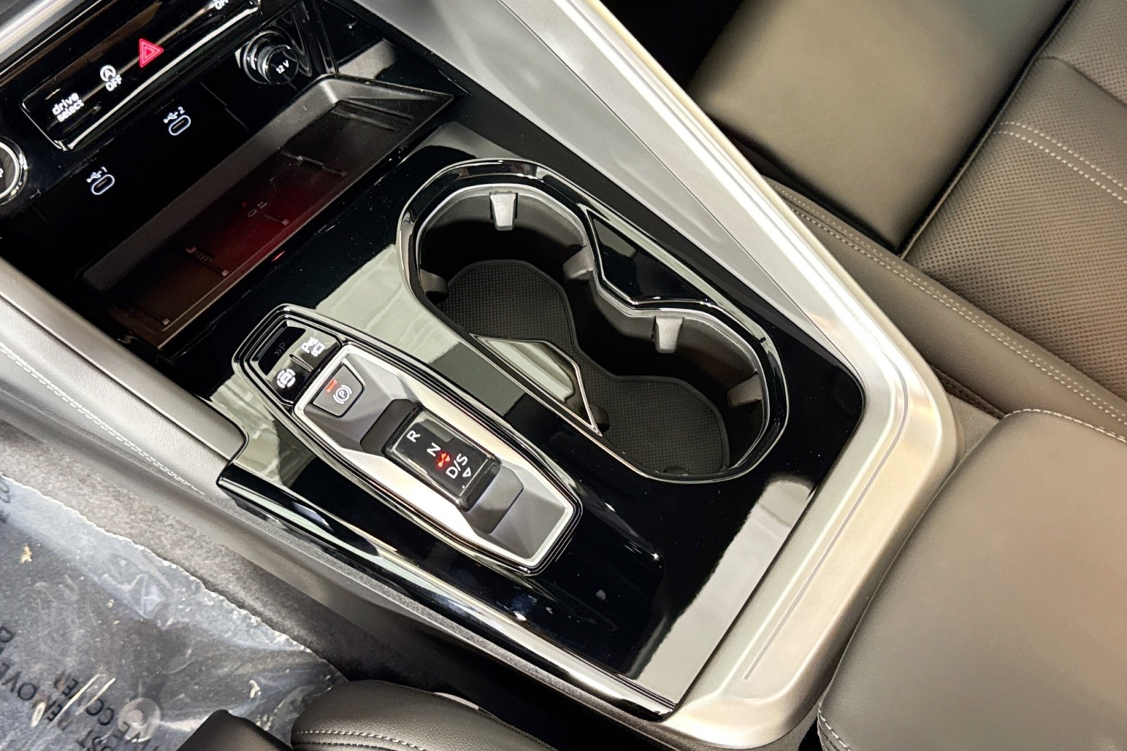 New 2025 Tambora Gray Metallic Audi Premium Plus 2.0 TFSI quattro image 14