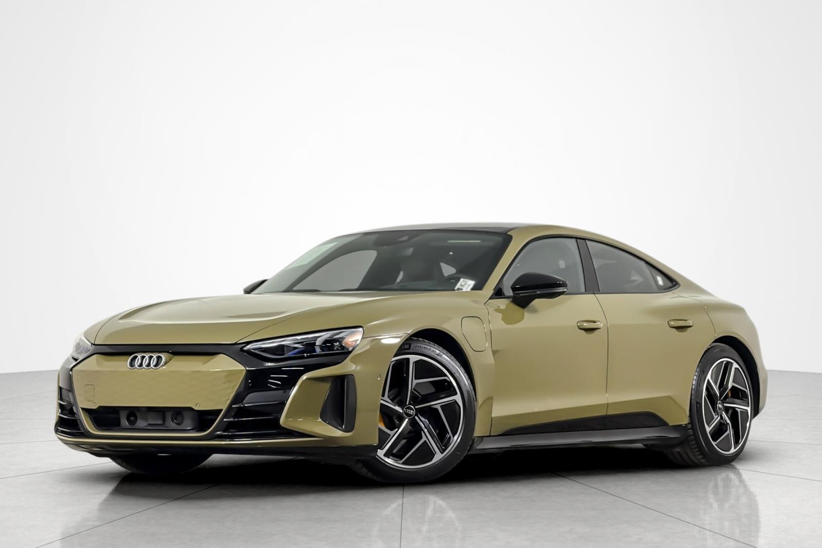2024 Audi RS e-tron GT 2024 Audi RS e-tron GT quattro 4dr Car