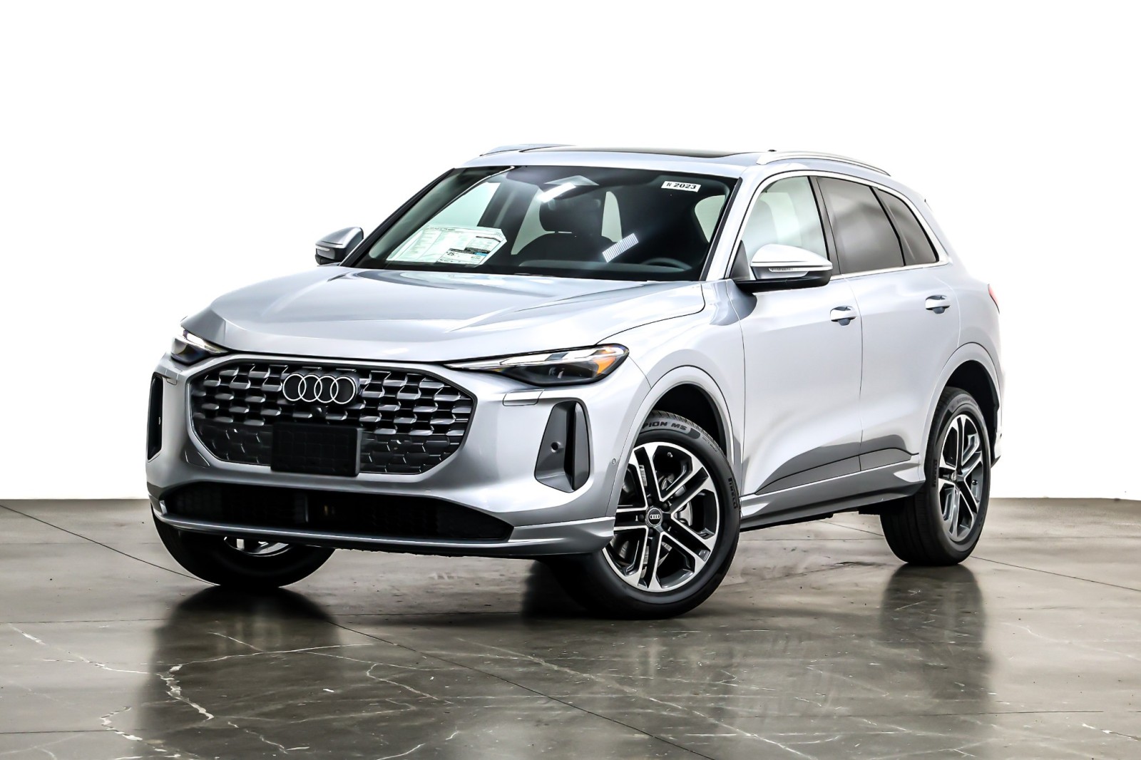 2025 Audi Q5 Premium 2.0 TFSI quattro