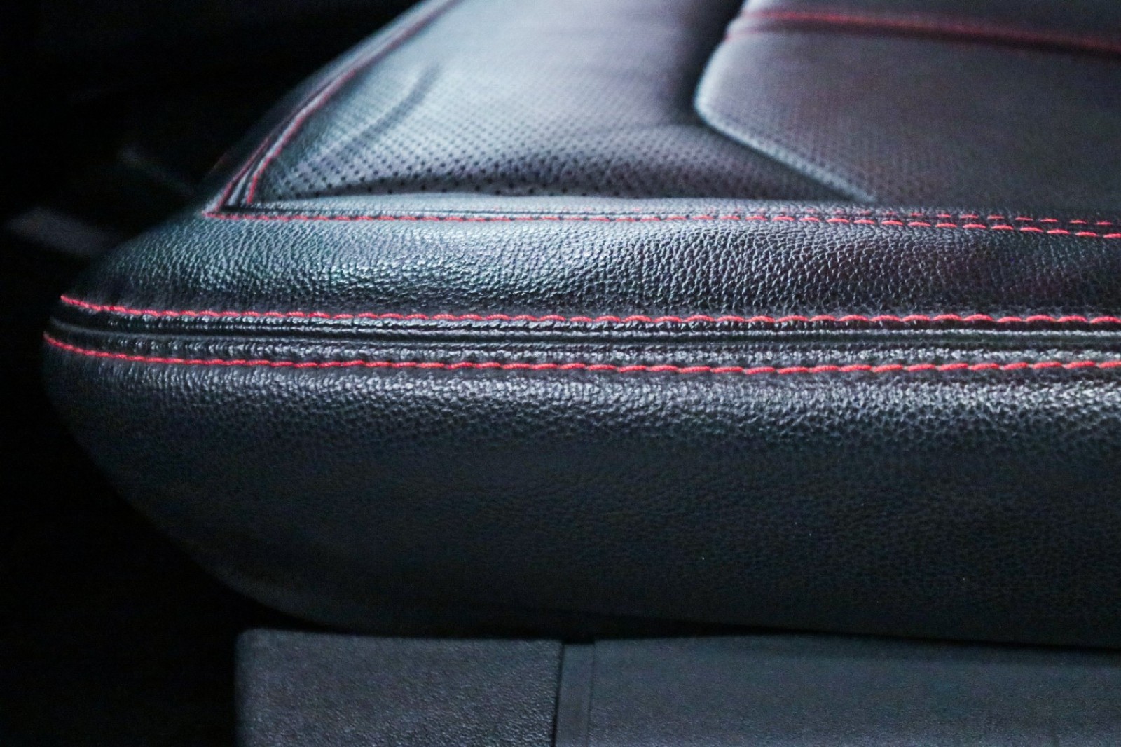 Used Car 2022 Ford Expedition Max  Limited For Sale Under $40,000 In Austin, Texas