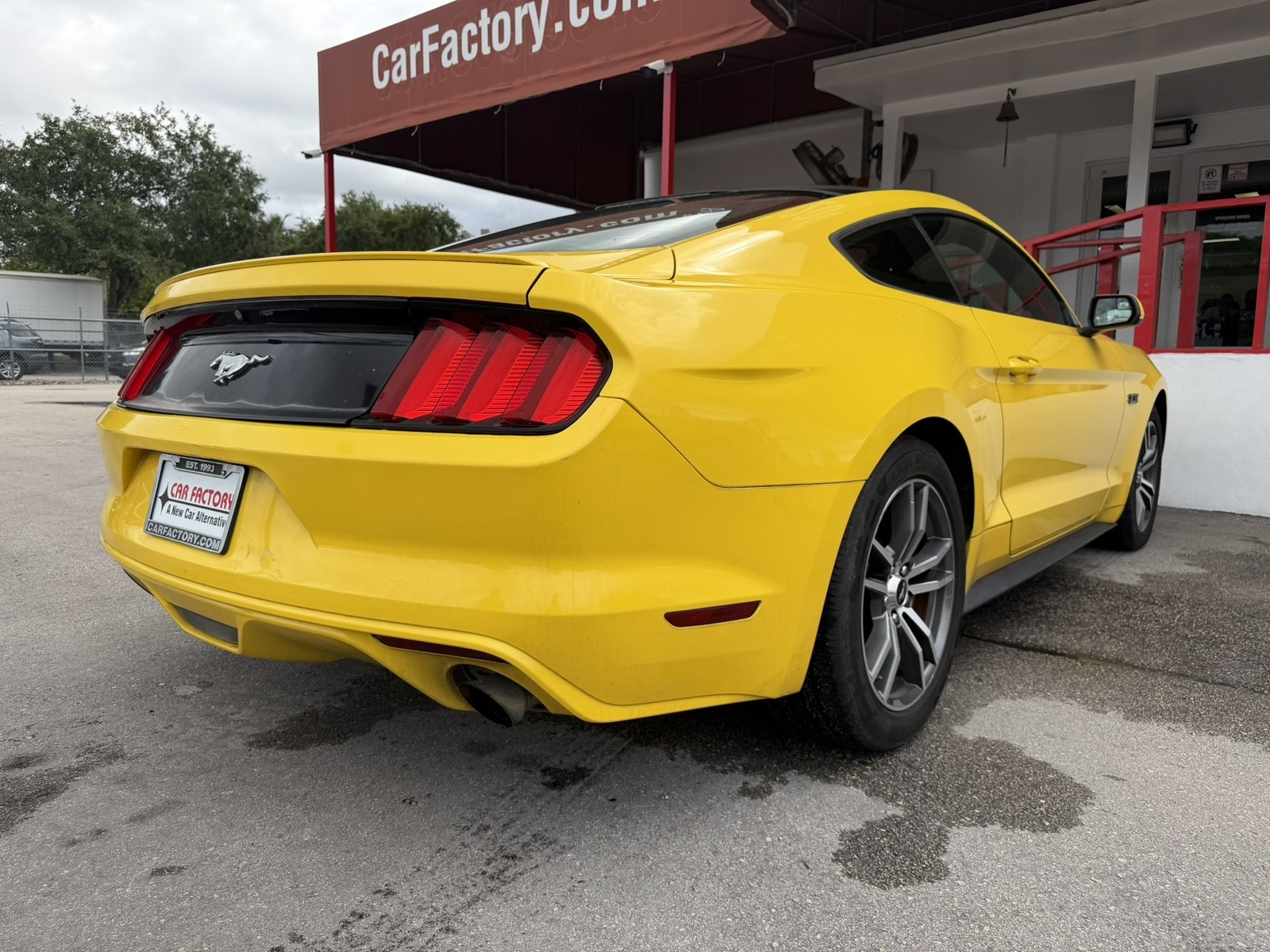 2016 Ford Mustang - $12,977