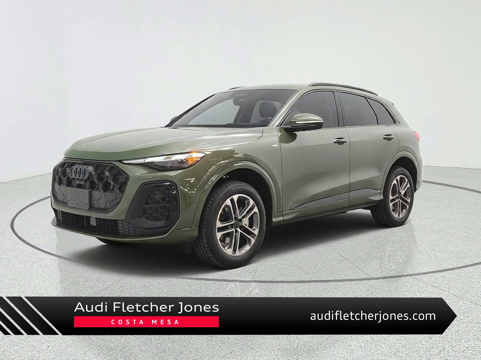 District Green Metallic 2026 Audi Q5 SUV / Crossover All-Wheel Drive Automatic