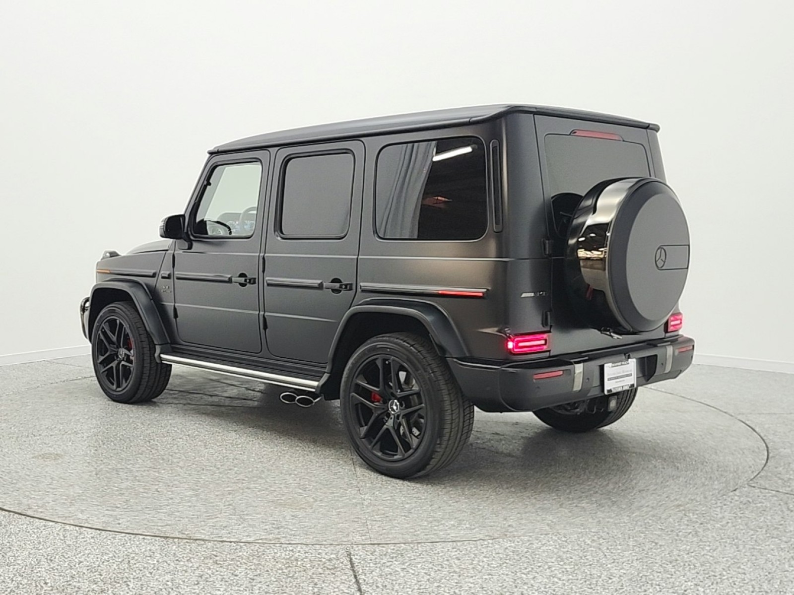 Certified Used 2025 MANUFAKTUR Night Black magno Mercedes-Benz AMG® G 63 SUV image 7