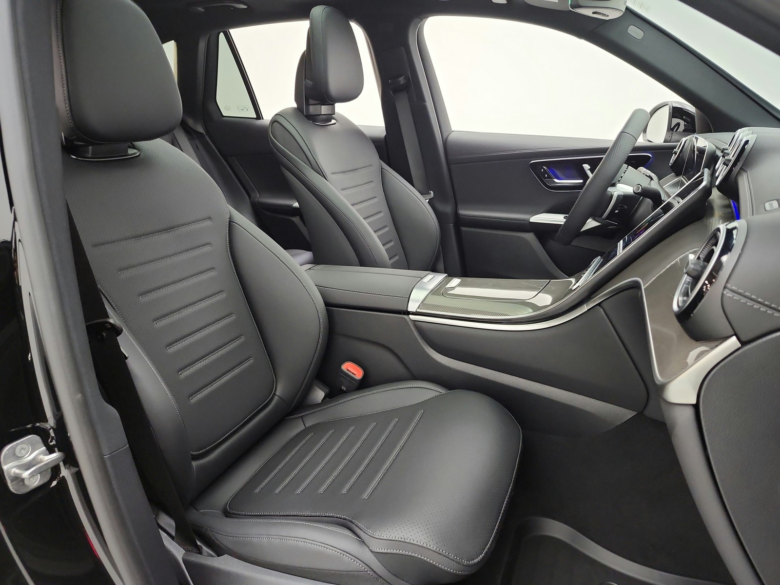 New 2027 Black Mercedes-Benz GLC 300 SUV image 14