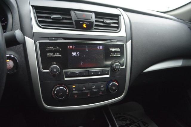 Used 2016 Nissan Altima 2.5 SR Sedan for sale in Geneva NY