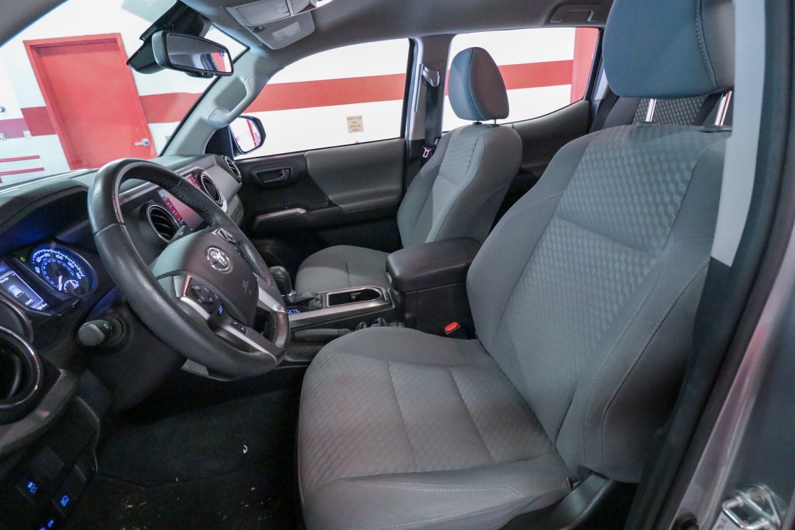 Used Car 2021 Toyota Tacoma 2wd  Sr5 For Sale Under $30,000 In Austin, Texas