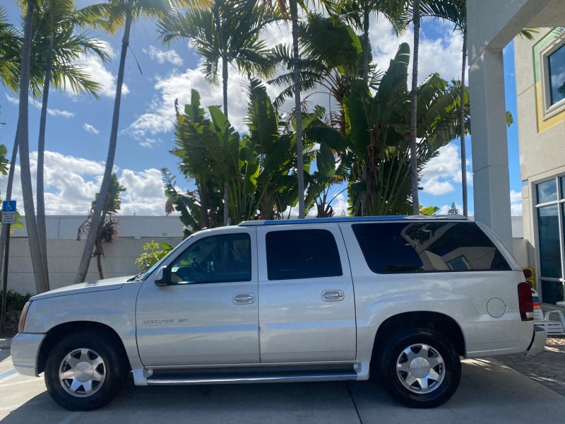 2003 Cadillac Escalade ESV SUV PEARL WHITE 4WD/AWD in , 