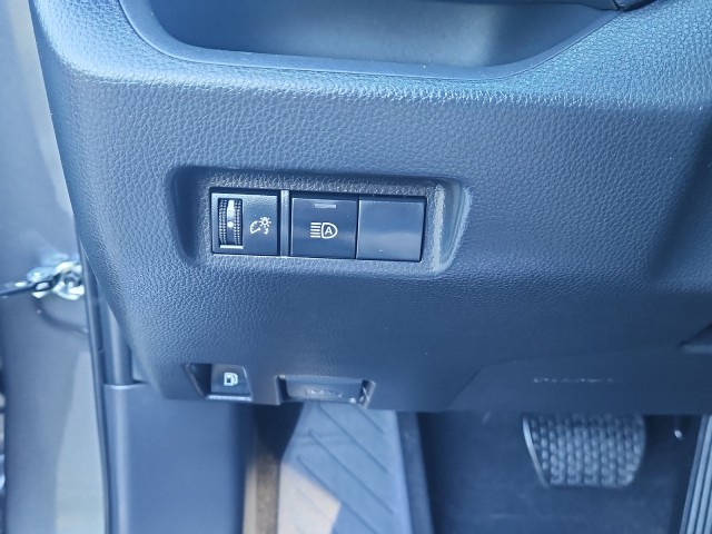 ToyotaRAV423