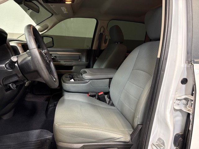 2020 Ram 1500 Classic SLT 4WD 5.7L-V8 in ,