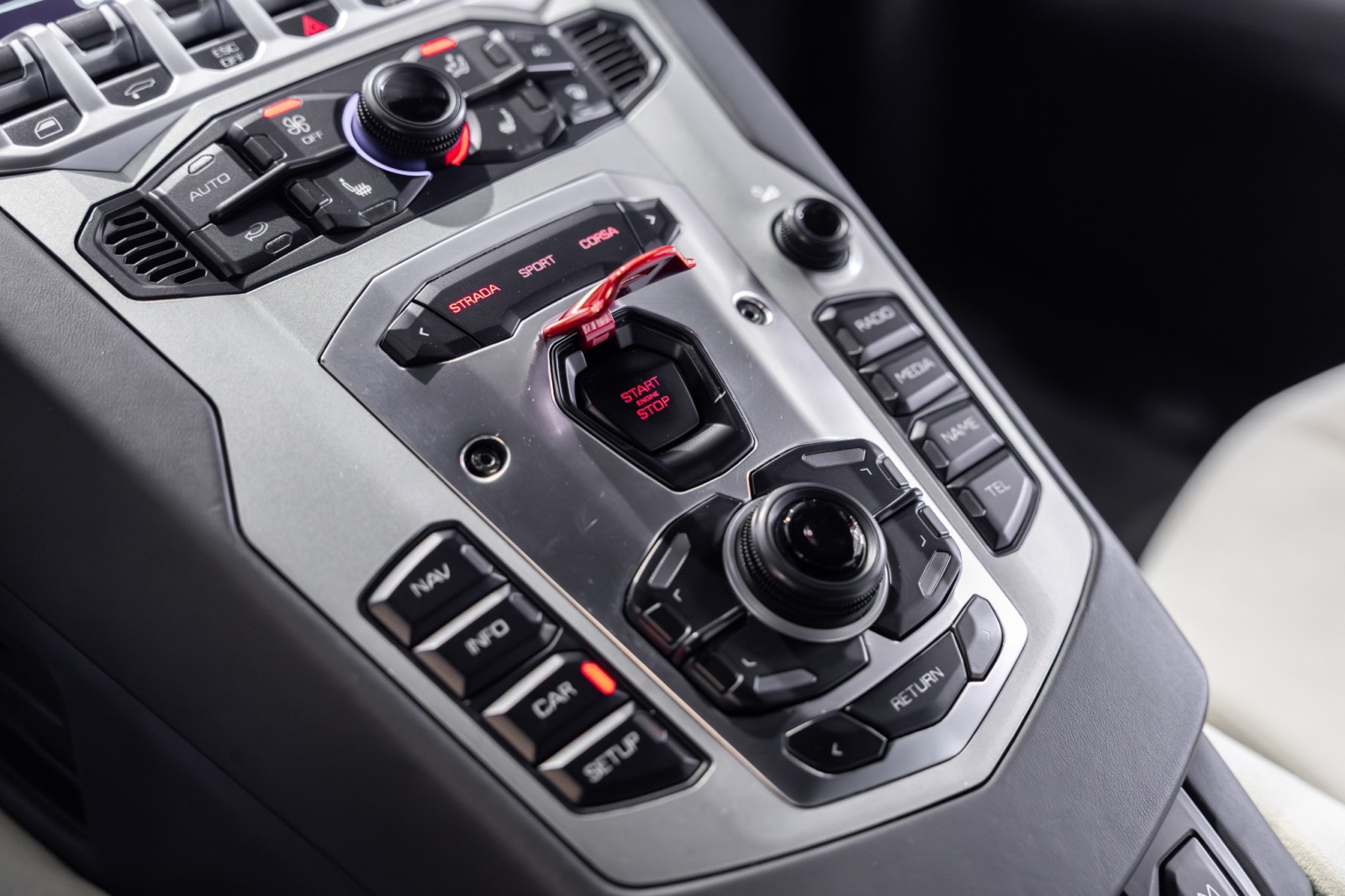 Used Car 2015 Lamborghini Aventador  For Sale Under $340,000 In Boerne, Texas