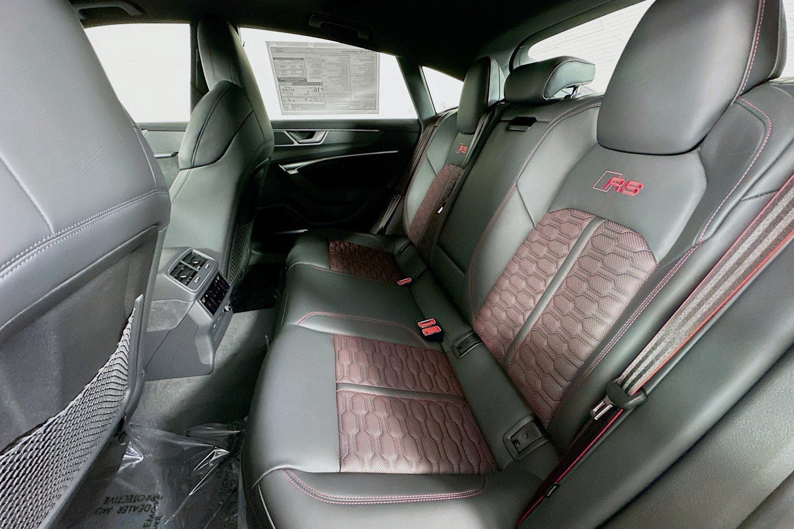 New 2026 Daytona Gray Pearl Effect Audi performance image 9