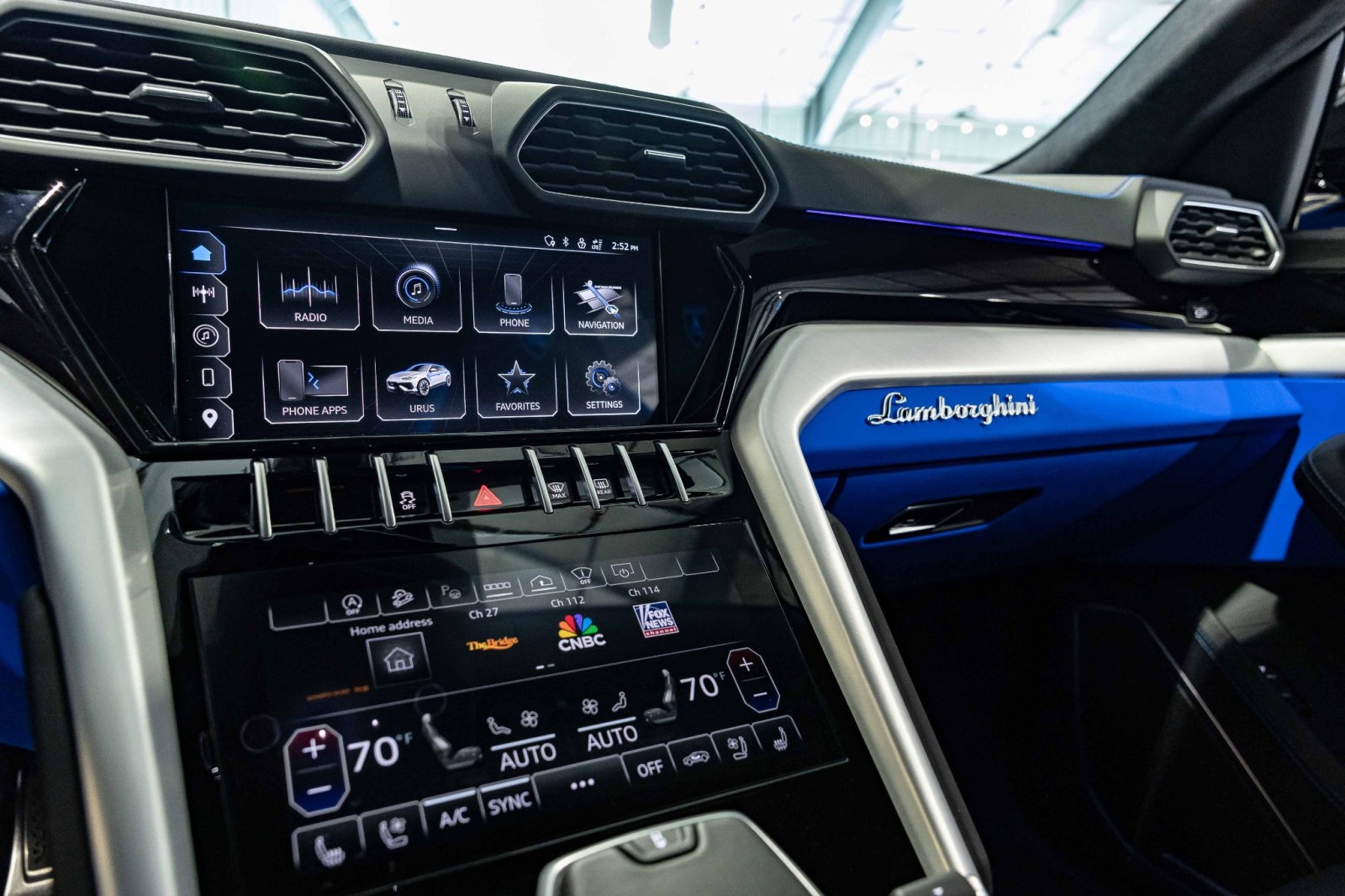Used Car 2023 Lamborghini Urus  S For Sale Under $250,000 In Boerne, Texas