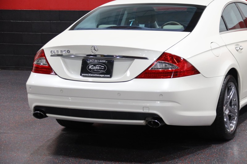 2010 Mercedes-Benz CLS550 AMG Sport 4dr Sedan in , 