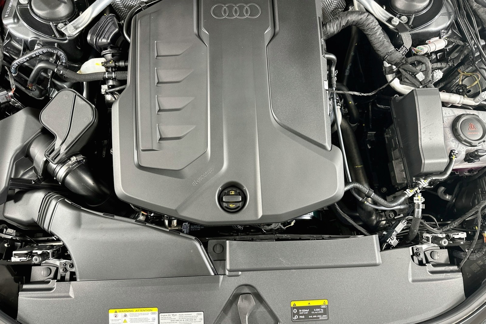 New 2026 Daytona Gray Pearl Effect Audi Premium image 12