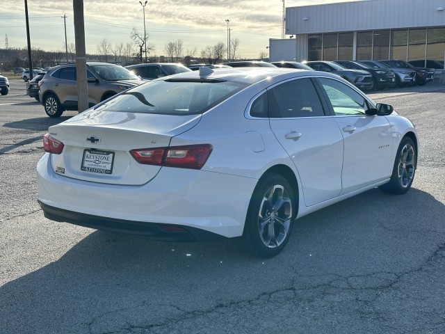 2023 Chevrolet Malibu LT 3