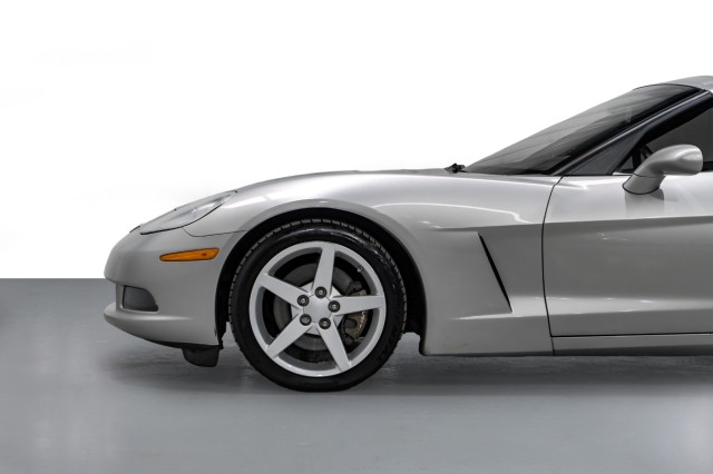 2006 Chevrolet Corvette  10