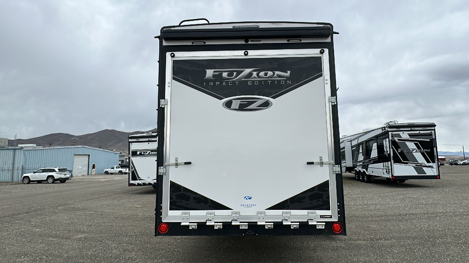 2024 Keystone Impact 367 - Fifth Wheel  6