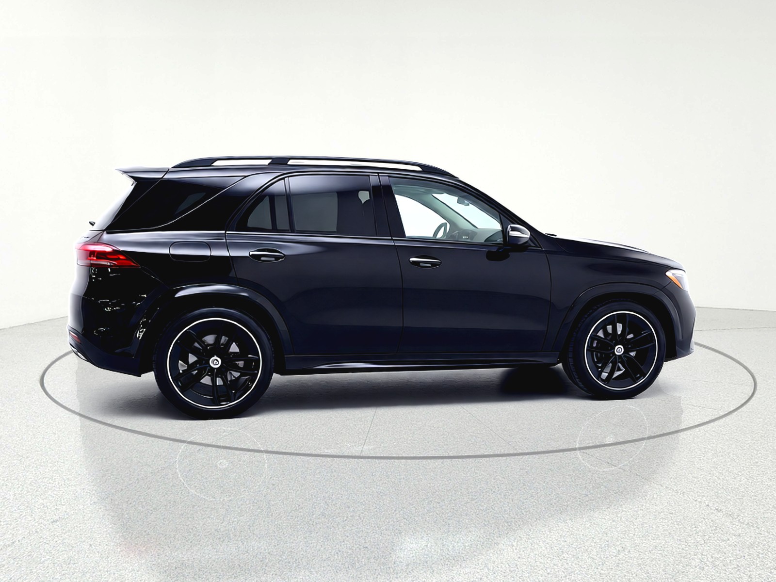 New 2026 Obsidian Black Metallic Mercedes-Benz GLE 450 4MATIC® SUV image 14