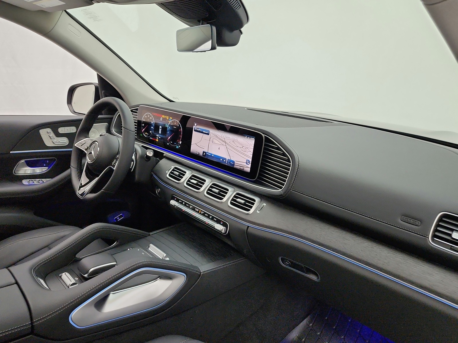 New 2026 Black Mercedes-Benz GLS 450 image 15