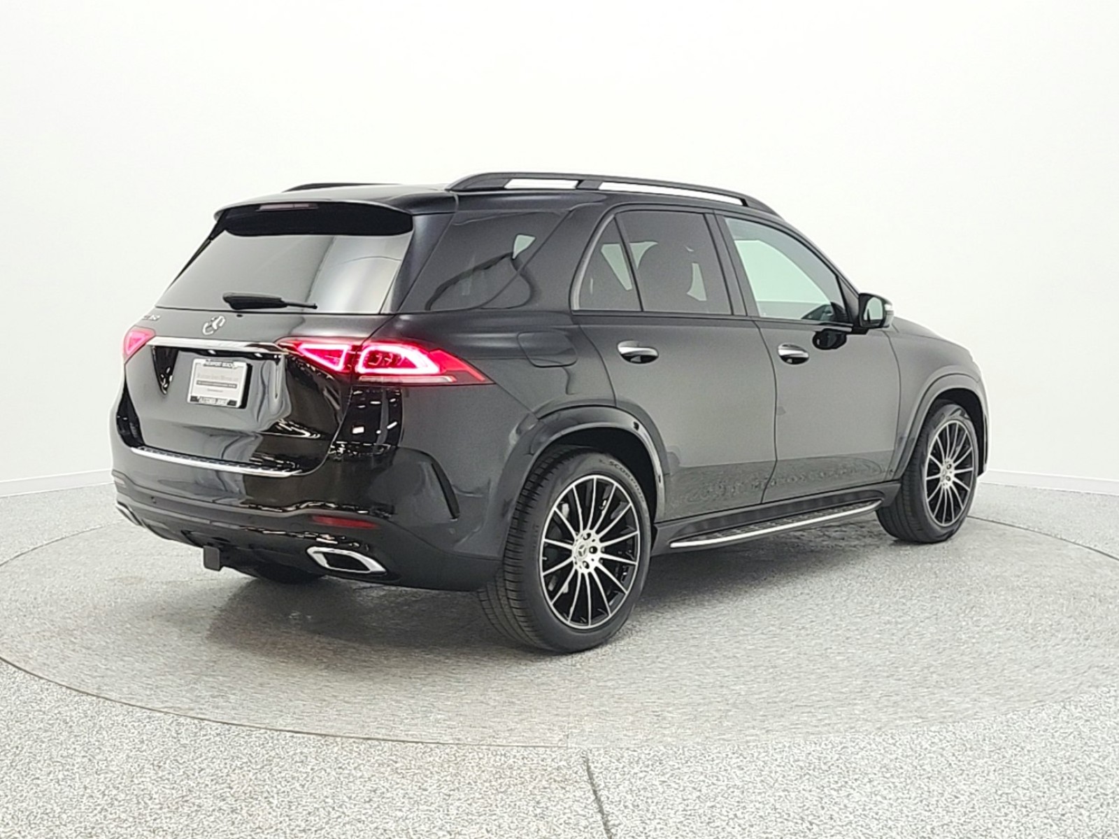 Used 2020 Black Mercedes-Benz GLE 350 SUV image 6