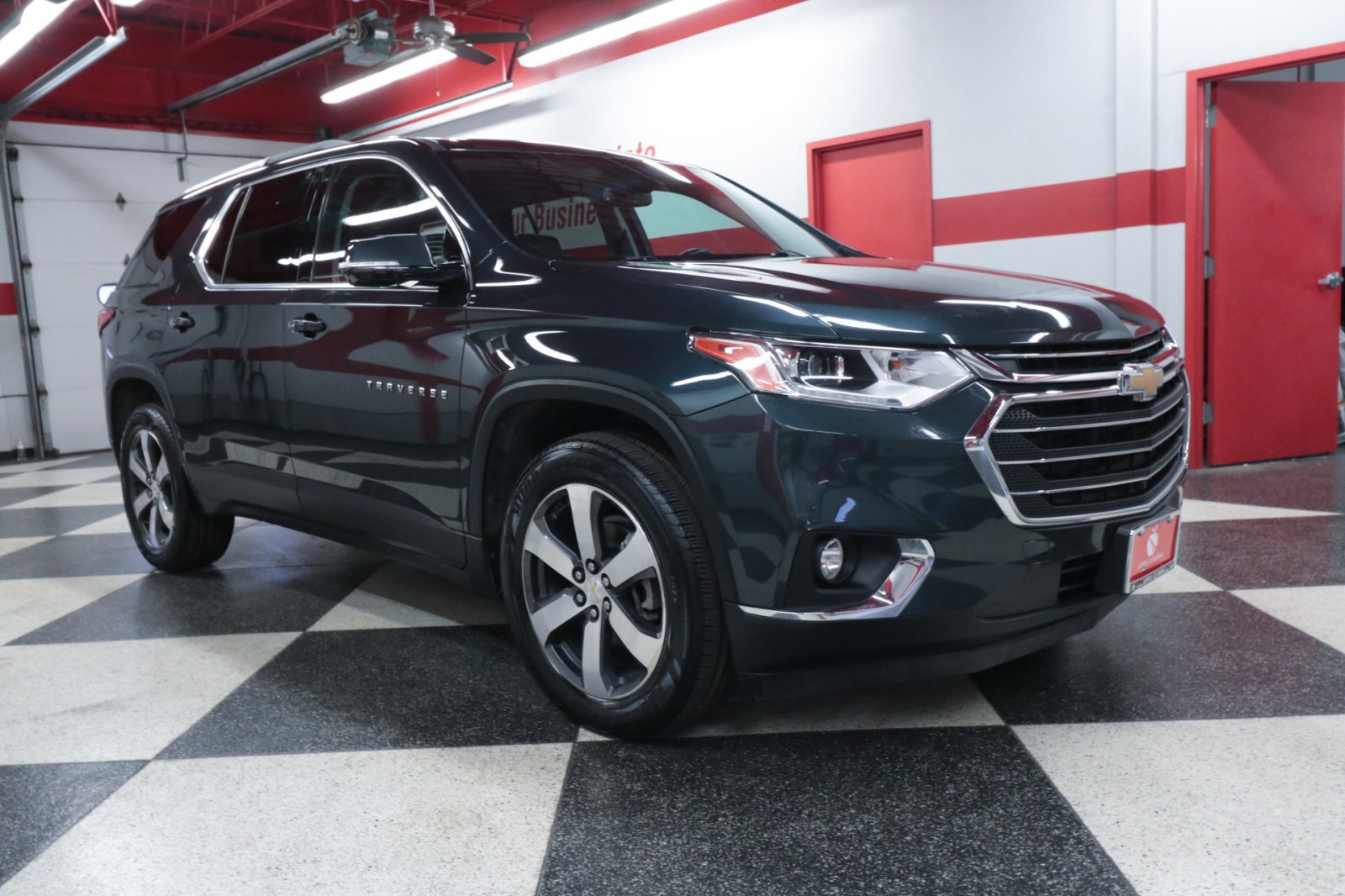 Used Car 2018 Chevrolet Traverse  Lt Leather For Sale Under $20,000 In Austin, Texas