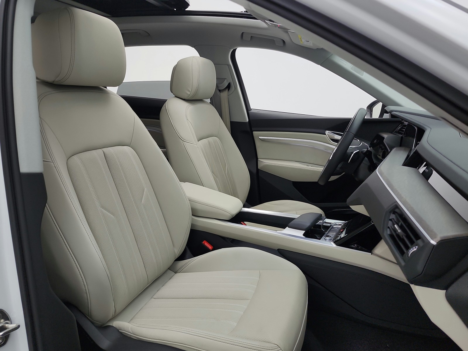 Used 2024 Glacier White Metallic Audi Premium Plus quattro image 19