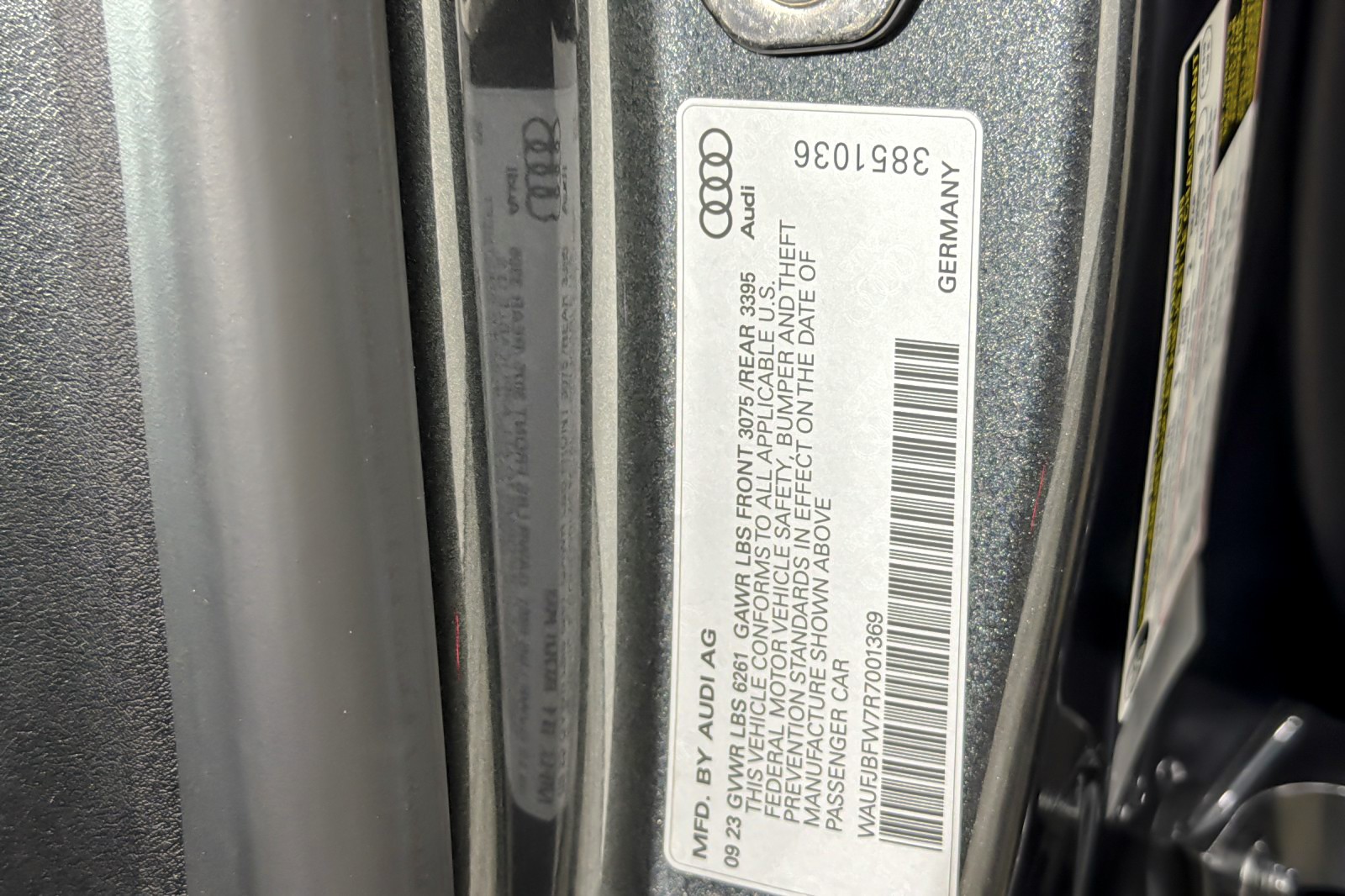 Used 2024 Daytona Gray Pearl Effect Audi Premium Plus quattro image 27