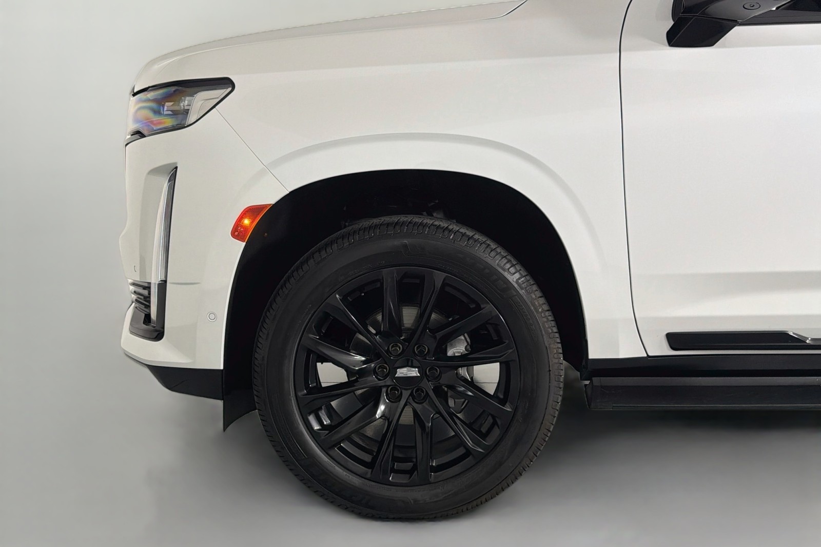 Used 2023 Crystal White Tricoat Cadillac 4WD Sport Platinum image 10