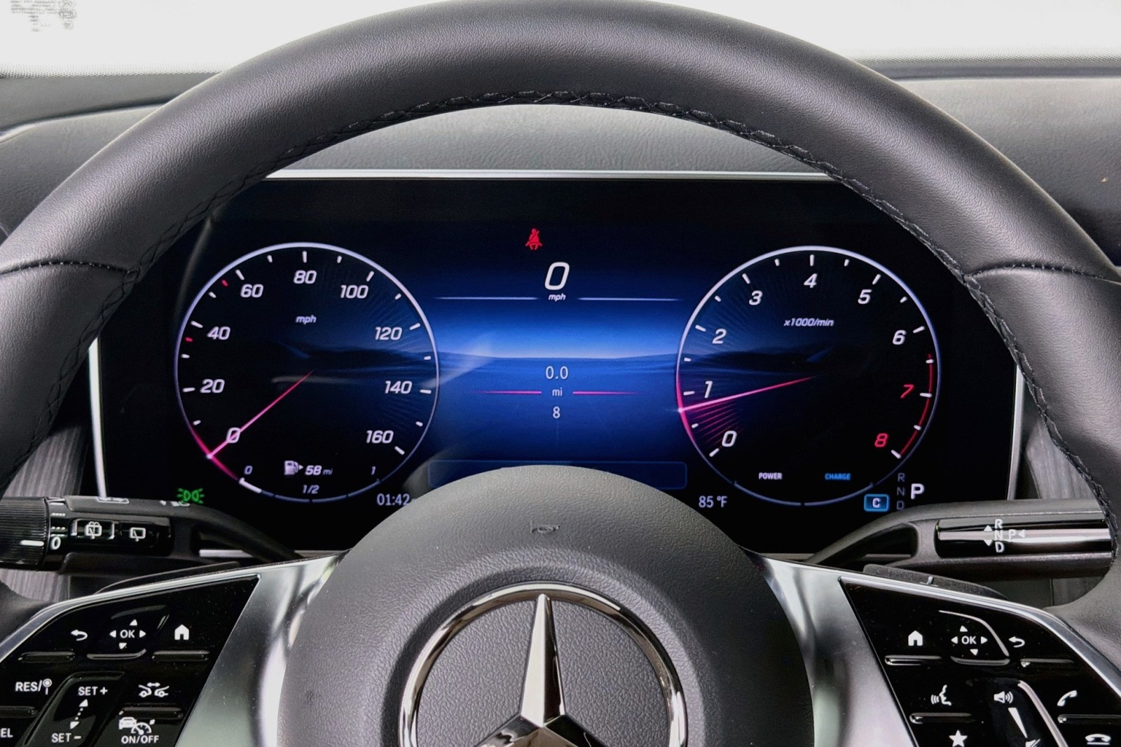 New 2026 Cirrus Silver Metallic Mercedes-Benz GLC 300 SUV image 18