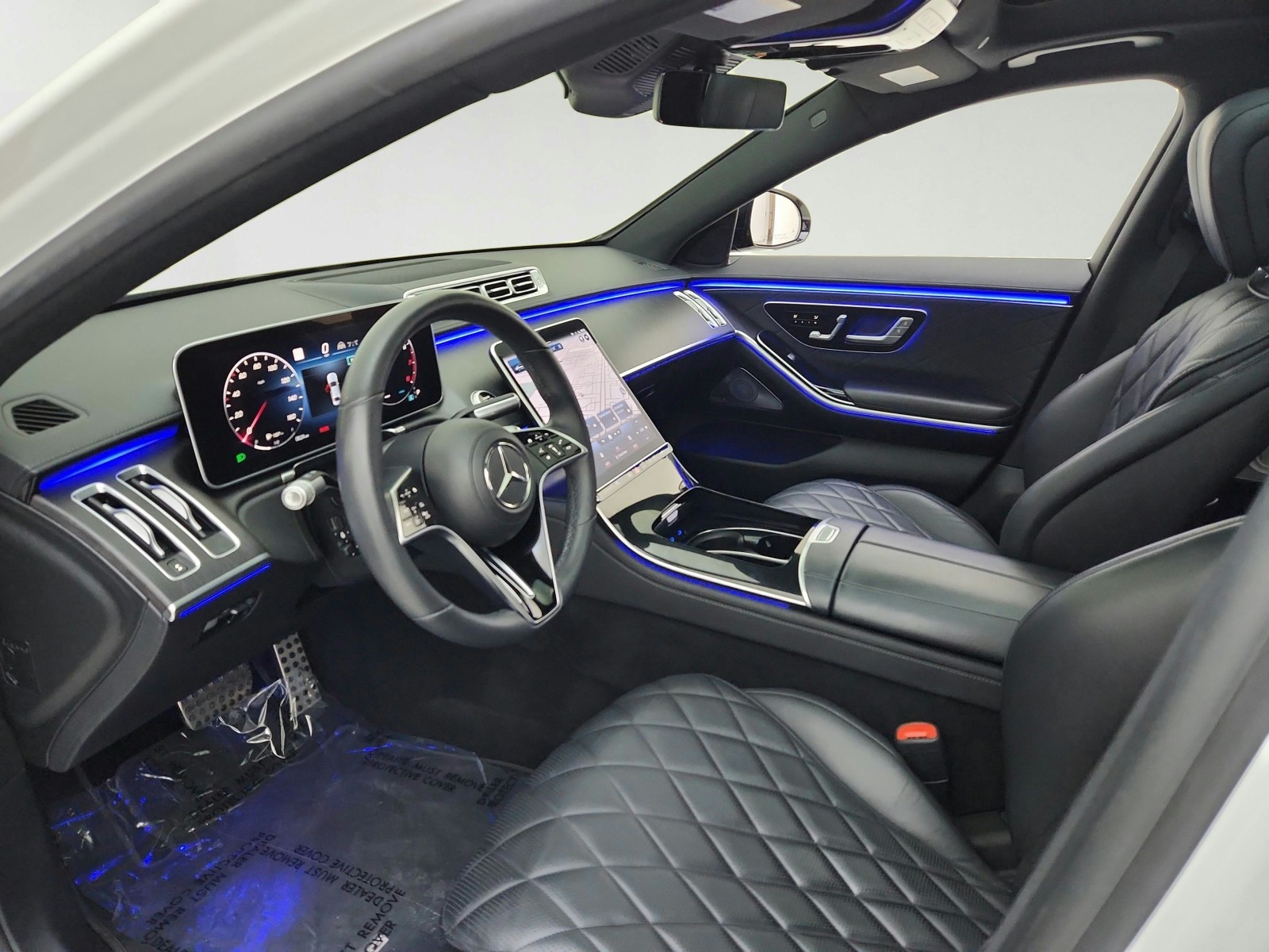 Used 2023 MANUFAKTUR Diamond White Mercedes-Benz S 500 image 16