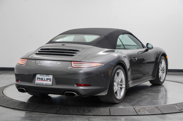 2015 Porsche 911 Carrera 6