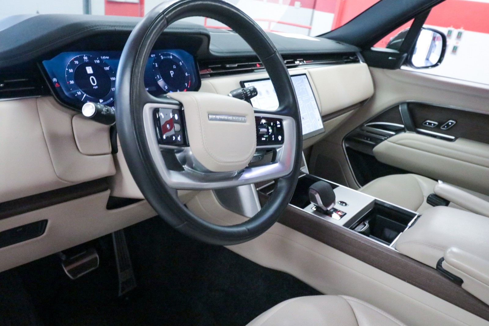 Used Car 2024 Land Rover Range Rover  Se For Sale Under $90,000 In Austin, Texas