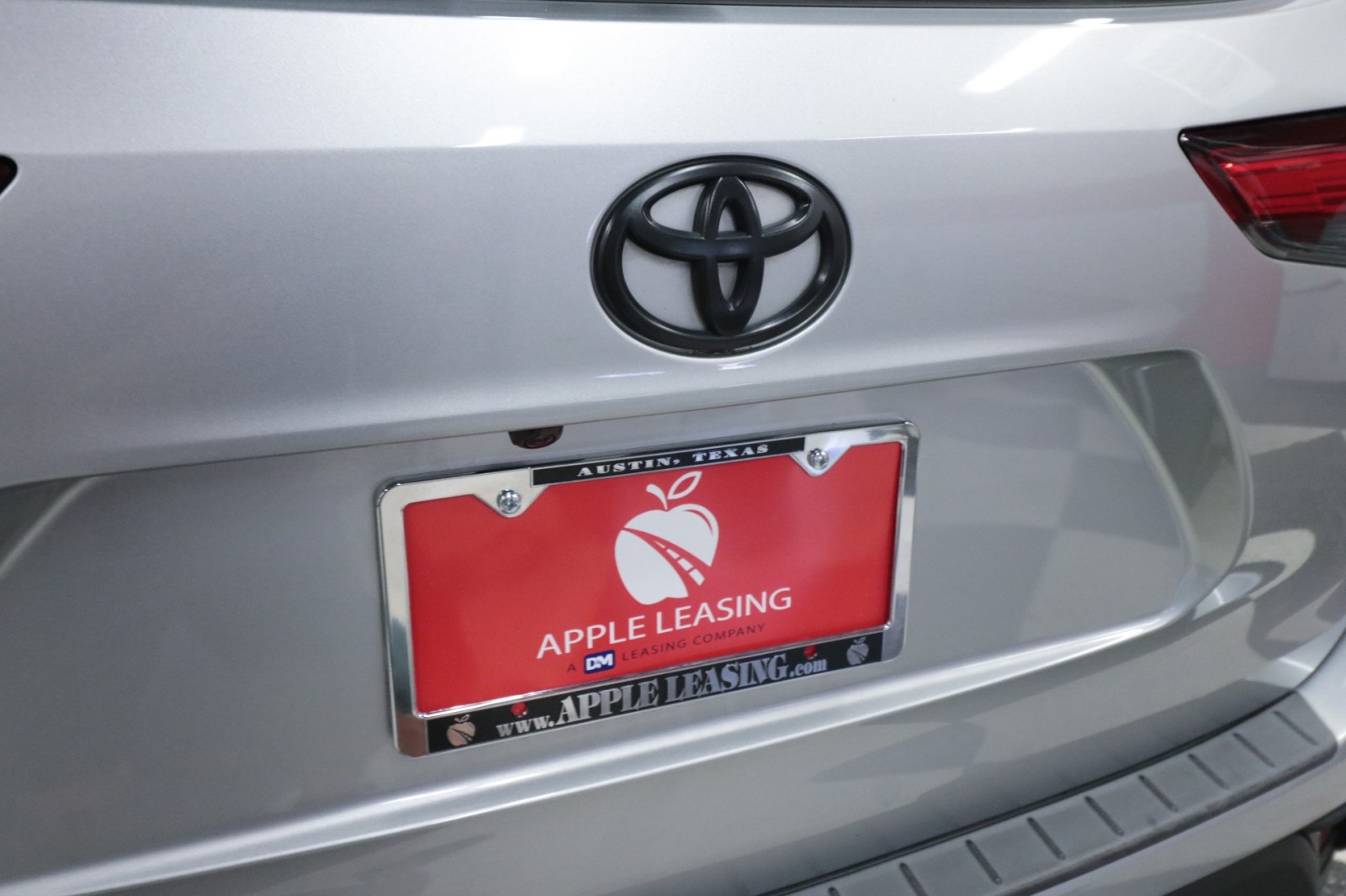 Used Car 2022 Toyota Highlander  L For Sale Under $30,000 In Austin, Texas
