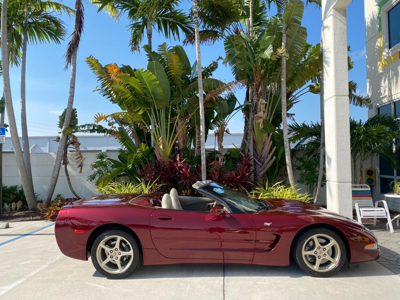 2003 Chevrolet Corvette 50TH CONVERTIBLE LOW MILES 6,742 in , 