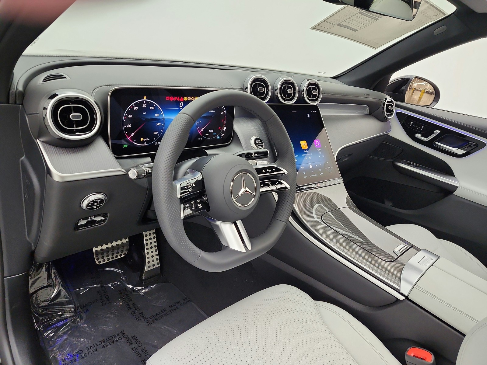 New 2027 Black Mercedes-Benz GLC 300 SUV image 9