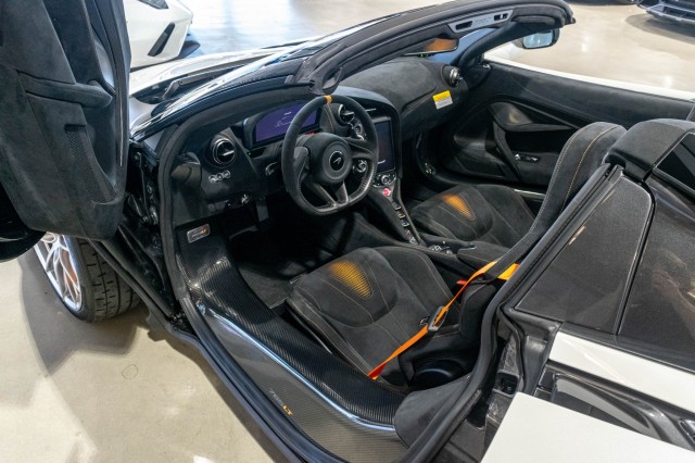 Used Car 2022 Mclaren 765lt  Convertible Rear Wheel Drive For Sale Under $520,000 In Boerne, Texas