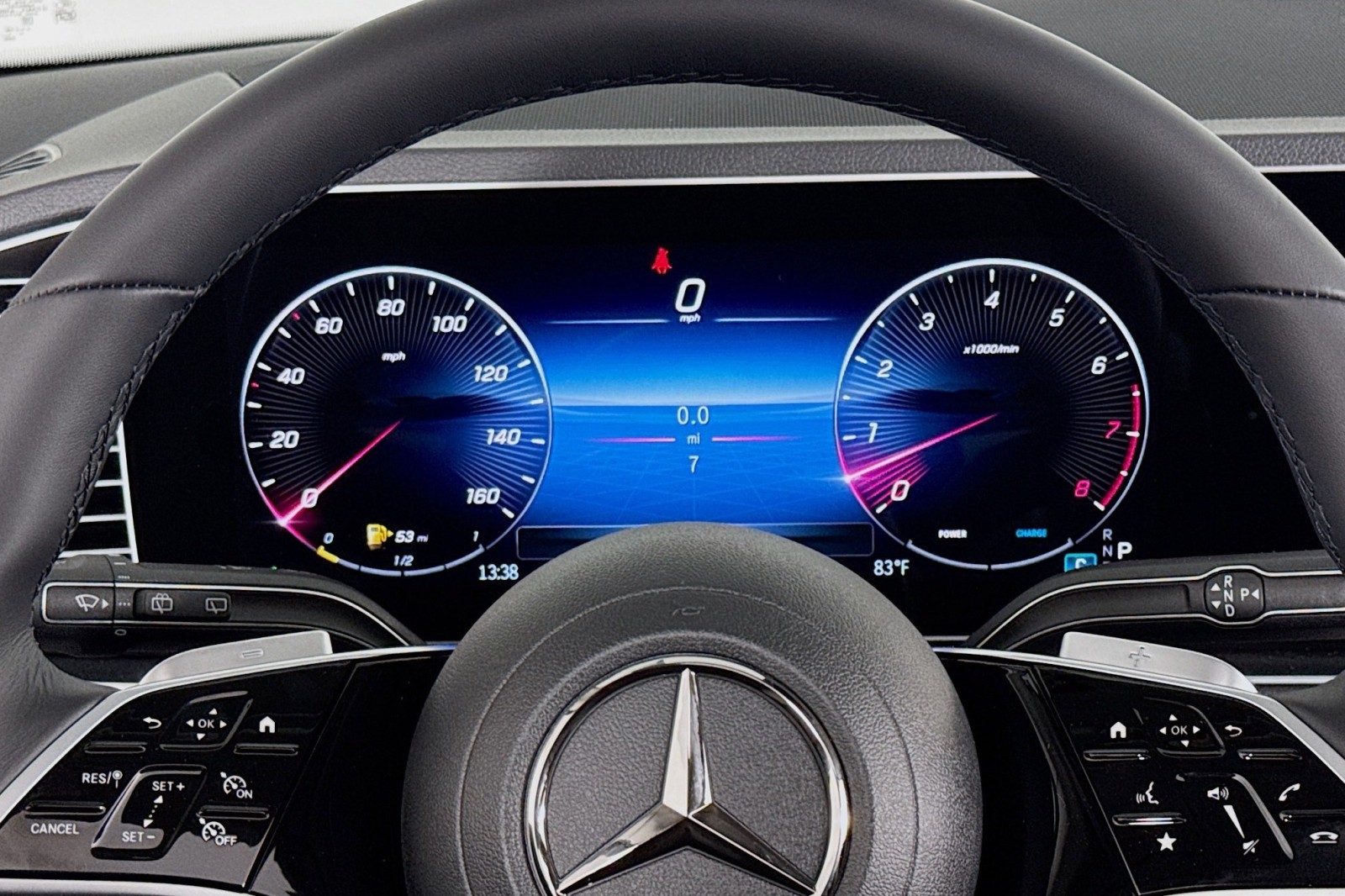 New 2026 Black Mercedes-Benz GLE 450 4MATIC® SUV image 18